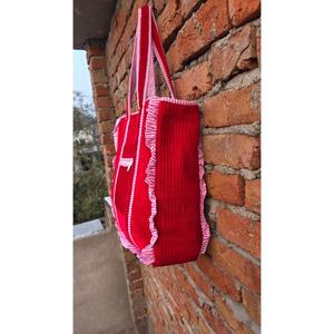 Bolsa de lona acolchada de algodón con estampado tradicional, hecha a mano, elegante, ligera, duradera y espaciosa. - Product Image 4