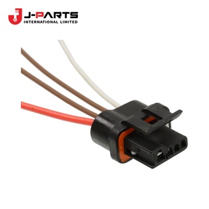 Terminal de câblage alternateur pour Toyota Hilux LN106 1988-1997 Référence OE 27036-54250 2703654250 - Product Image 4