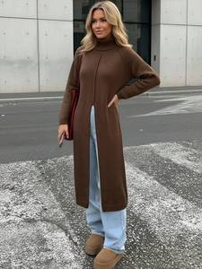 Cardigan Lungo a Collo Alto Marrone di Alta Qualità per Ufficio e Uso Quotidiano, Affidabile con Spacco Frontale, Morbido e Caldo in Maglia - Product Image 2