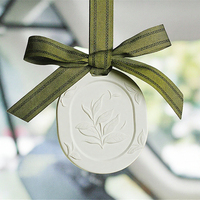 Nouvelle plaque en céramique Sachets d'arôme suspendus parfumé plâtre pierre désodorisant huile essentielle naturelle pour voiture placard vêtements tiroir