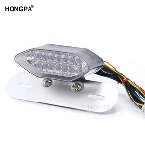 Fanale Posteriore LED Retrò per Moto, Luce di Stop e Freno, Illuminazione di Marcia per Accessori Scooter e Motociclette - Product Image 5