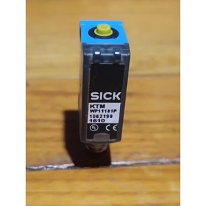 1PC KTM-WP11181P NOUVEAU capteur de code couleur SICK - Product Image 1
