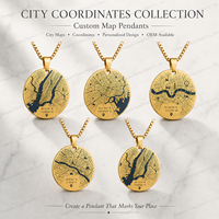Collier pendentif carte personnalisée avec coordonnées de ville, bijou souvenir de voyage pour couple, design de localisation personnalisé