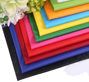 Mejor precio 100% poliéster acolchado tela acolchada impermeable pesado chaquetas acolchadas resistente al agua traje de prendas 210gsm - Product Image 4