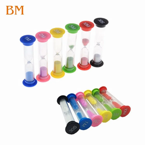 Fábrica al por mayor 10/<span class=keywords><strong>30</strong></span>/45 segundos 1/3/5/10/15/<span class=keywords><strong>30</strong></span> Min reloj de arena temporizador de arena con casco de plástico temporizador de arena regalo para niños - Product Image 3