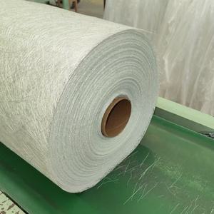 中国製E-グラスファイバーチョップドストランドマットEMC300ファイバーグラスマットロール原料製品切断サービスボート用 - Product Image 2