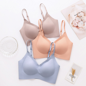 บราไร้โครงสำหรับผู้หญิง แบบเต็มคัพ สายปรับได้ สีพื้น ใส่ได้ทุกวัน ซักเครื่องได้ ผลิตจากผ้าสแปนเด็กซ์และไนลอน ทรง Y-Back - Product Image 5