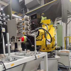 ระบบสกัดชิ้นส่วน PLC และเกียร์หุ่นยนต์รุ่นใหม่ พร้อมมอเตอร์ไฟฟ้า สำหรับงานหล่อขึ้นรูป รับน้ำหนักได้ 800 กก. สำหรับการจัดการชิ้นส่วนตัวถังรถยนต์ - Product Image 3