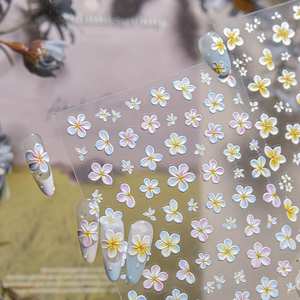 Decoración Autoadhesiva 5D con Flores en Relieve, Color <span class=keywords><strong>Pastel</strong></span> <span class=keywords><strong>Amarillo</strong></span>, Diseño Floral Colorido, Pétalos de Flores de Jardín, para Manicura - Product Image 6