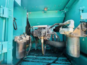 Excavadora de orugas de tamaño mediano usado Kobelco SK200 y SK210 capacidad de 20 toneladas con bomba de caja de cambios de motor Hino - Product Image 4