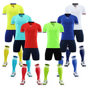 قميص تدريب كرة قدم مخصص بشعار النادي، 100% بوليستر، طباعة حريرية، ياقة عالية، أكمام قصيرة، سريع الجفاف، خدمة تصنيع حسب الطلب - Product Image 4