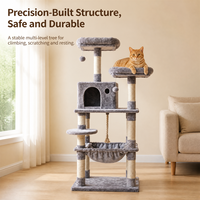 Tour à chat multi-niveaux avec condo en peluche, hamac pour chat, jouets suspendus, poteau en sisal naturel, base en bois d'ingénierie, OEM ODM