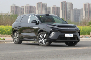2025 BYD Tang <strong>L</strong> EV New Energy SUV Electric Car with 4WD <strong>Equipped</strong> with Blade Battery for Africa and South America - Product Image 3