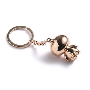 Llavero Metálico de Diseño Creativo y Único, con Dibujos Animados en 3D, Ideal como Regalo o Souvenir - Product Image 6