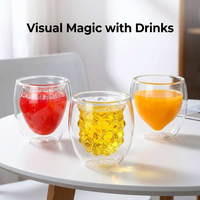 Tasse à café en verre borosilicate à double paroi en forme de fruits créatifs, fraise et ananas 3D, résistante à la chaleur, style Ins, idéale pour un cadeau