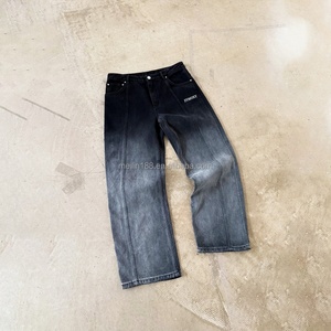 Conjunto de Ropa Personalizada: Chaquetas Vaqueras de Mezclilla Gruesa con Botones y Jeans Holgados de Pierna Recta con Diseño Desgastado por el Sol para Hombre - Product Image 4