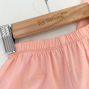Conjunto de Ropa Infantil con Logotipo Personalizado, Pijama de Algodón Suave para Niños Pequeños con Pantalones Cortos de Cintura Elástica - Product Image 1