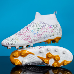 <span class=keywords><strong>Scarpe</strong></span> <span class=keywords><strong>da</strong></span> <span class=keywords><strong>calcio</strong></span> professionali giovanili di grandi dimensioni AG lunga punta <span class=keywords><strong>scarpe</strong></span> <span class=keywords><strong>da</strong></span> <span class=keywords><strong>calcio</strong></span> in <span class=keywords><strong>pelle</strong></span> elettrolitiche <span class=keywords><strong>scarpe</strong></span> <span class=keywords><strong>da</strong></span> allenamento per piedi in erba campo - Product Image 3
