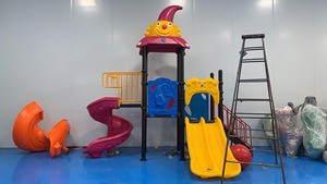 Aire de jeux extérieure pour enfants, équipement de jeux, toboggan en plastique avec cabane, toboggan en spirale, installations ludiques pour jardins, résidences, parcs - Product Image 5