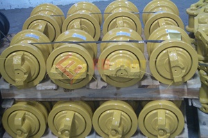 Ролик опорный D4c D4e D4d <span class=keywords><strong>D5</strong></span> D5h D6c D6h D6d D6e, Запчасти для спецтехники, Ролик опорный для бульдозера, Запчасть ходовой части экскаватора - Product Image 4