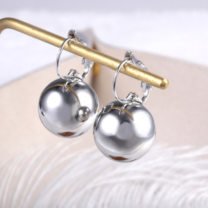 Orecchini a polsino con sfera per donna, minimalisti, con perline rotonde, accessori moda per uso quotidiano - Product Image 2