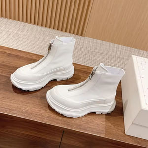 Bottes montantes en cuir à lacets de haute qualité, semelle épaisse, style marche, toutes saisons, nouvelle collection 2026, luxe, designer, tendance mode homme - Product Image 2