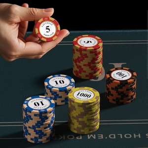 ชิปโป๊กเกอร์ดินเหนียวแบบขายส่ง เป็นมิตรกับสิ่งแวดล้อม ปลอดสารพิษ ทนทาน พร้อมชิปนับคะแนนและโทเค็นคะแนนที่สามารถออกแบบเองได้สำหรับเกมไพ่ - Product Image 2