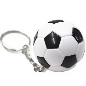 Porte-clés sportif en PVC 3D mini dessin animé - Design baseball, football, basketball, volley-ball, léger, cadeau - Product Image 3