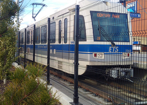 Lưới Hàn Cong 3d Mạ Kẽm Tấm Hàng Rào Cho Đường Ga Lưới Hàn Mạ Kẽm Pvc Dây Bọc Pvc Màu Xanh Lá Cây - Product Image 2