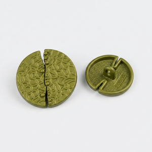 Round Plastic Snap <b>Button</b> with Embossed Pattern Magnetic Closure Green Color Classic Style - Product Image 1