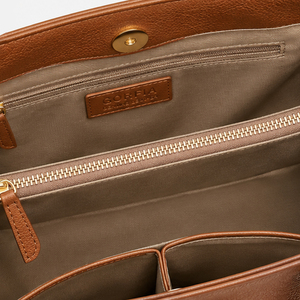 Nouveau Sac Fourre-tout Rond en Cuir Véritable Vintage 2026 avec Logo Personnalisé et Multiples Compartiments pour Affaires – Vente en Gros - Product Image 6