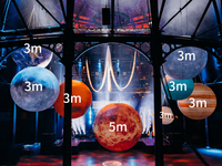 Vente en gros, échantillon gratuit, décoration publicitaire géante, modèle de lune gonflable, grand ballon gonflable en forme de lune avec lumière LED