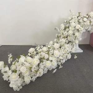 Al por Mayor, Caminos de Mesa de Flores Artificiales de Alta Calidad, Camino de Mesa Floral Blanco para Decoración de Bodas, Camino de Mesa Artificial para el Día de San Valentín - Product Image 1