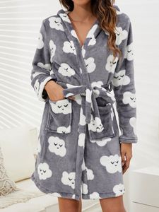 T03 Peignoir mi-long en flanelle pour femme, de haute qualité, épais et chaud, ample, pyjama sexy pour femme - Product Image 3