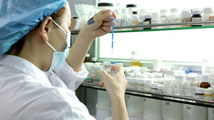 Set de Bálsamos Labiales con <span class=keywords><strong>Color</strong></span> de Marca Blanca, Lápiz Labial Hidratante de Larga Duración con SPF, Bálsamo Labial Orgánico con <span class=keywords><strong>Color</strong></span> Sin Etiqueta - Product Image 5