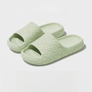 Sandalias Chanclas de Interior Más Vendidas - Ligeras, Acolchadas, Antideslizantes, Antiolor, Duraderas, de PVC de Alta Calidad para Verano - Product Image 2