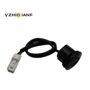 Interruptor de botón de manija de <span class=keywords><strong>maletero</strong></span> de puerta trasera D651624B0B para <span class=keywords><strong>Mazda</strong></span> 2 2008-15 3 08-17 - Product Image 2