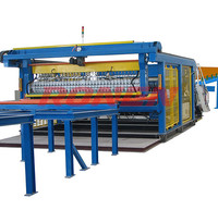 Machine à souder pour clôture à nœuds fixes en treillis métallique galvanisé à chaud avec moteur et PLC (Nœuds fixes -017) Économie d'énergie