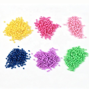 Perles Perler <span class=keywords><strong>Fusion</strong></span> 2.6mm, 221 couleurs, en gros, emballage en sachet OPP de 10g, style Mard, alternative au coco - Product Image 5