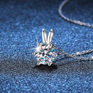 S925纯银六爪钻石吊坠镶嵌0.0ct D色VVS硅石时尚奢华硅石项链 - Product Image 4