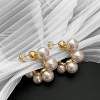 Pendientes de aro con cuentas de perlas chapadas en oro a la moda, joyería para mujer, pendientes de perlas pequeños chapados en oro simples clásicos Vintage para mujer