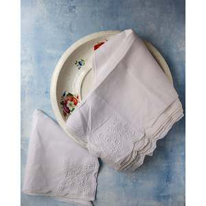 Juego de 10 Servilletas de Lino para Cena, Bordadas a Mano con Diseño de Crisantemo, para Uso en la Mesa - Product Image 5