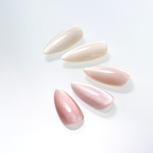 KINNCO-<span class=keywords><strong>Vernis</strong></span> à <span class=keywords><strong>ongles</strong></span> gel en soie œil de chat 15ml, 20 couleurs, <span class=keywords><strong>facile</strong></span> à peindre <span class=keywords><strong>avec</strong></span> texture soyeuse, étiquette personnalisée OEM, <span class=keywords><strong>vernis</strong></span> à <span class=keywords><strong>ongles</strong></span> en gel UV - Product Image 3