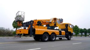 Camión con Pluma Telescópica 6x4 con Gancho para Grúa, 55M, Vehículo de Trabajo Multipropósito de Alta Elevación - Product Image 6