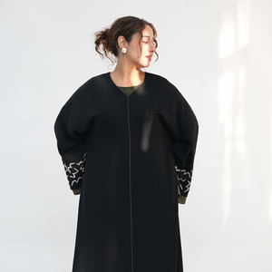 ชุดอาบายะหรูหราสำหรับรอมฎอนอีด ปี 2026 เสื้อผ้าอิสลาม ผ้าไนดา ประดับลูกปัดทำมือ อาบายะแบบปิด ดูไบ ชุดอาบายะสุภาพสตรี ชุดมุสลิม ขายส่ง - Product Image 2