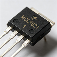 Optocoupleur industriel MOC3021 DIP-6 traversant, 5000V AC, à CTR élevé pour contrôle industriel