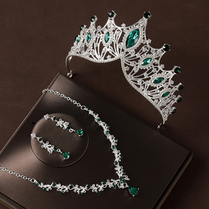 Set da Sposa Europeo e Americano in <span class=keywords><strong>Tre</strong></span> Pezzi, Corona da Principessa per Adulti con Strass Verdi, Lussuosa e Sontuosa - Product Image 3