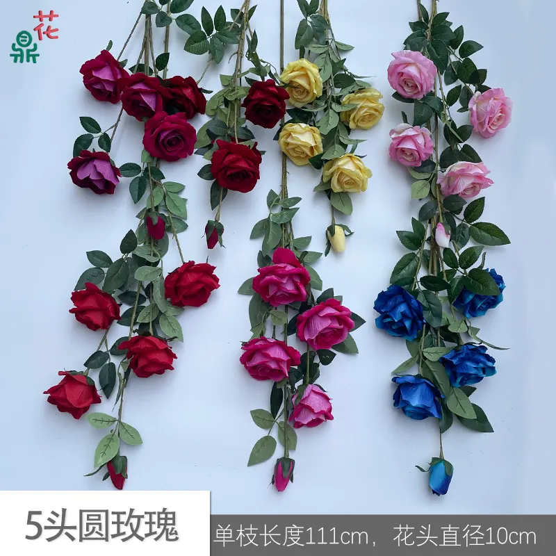 מכירות ישירות במפעל 5 ורדים עגולים חלון תצוגה של ורדים פלאאנלים קישוט הבית פרחים מלאכותיים