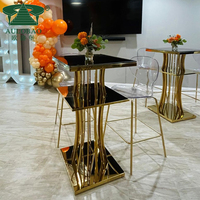 Ensemble table et chaises hautes de bar en acier inoxydable pour hôtel commercial moderne