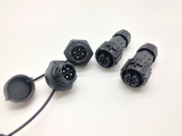 Connecteur mâle auto-bloquant M19 4 broches 20A à montage sur panneau, étanche IP67, pour appareil électrique.